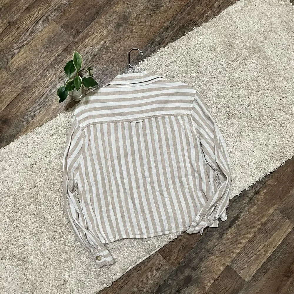 American Eagle Outfitters Beige and White Striped Button-Down Shirt